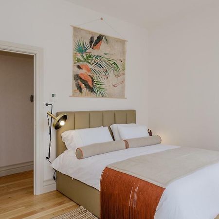 Boutique Rentals-Kihara'S Ribeira Apt With Great Views Porto Exterior photo